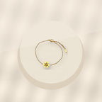 Vintage Style Six-Petal Flower Beaded Bracelet for Women Made of 316L 316L Stainless Steel with Gold Inlay and Wavy Texture - ivory marble minimal luxury product photo